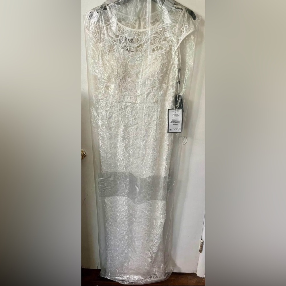 Adrianna Papell White Lace Bridal Gown